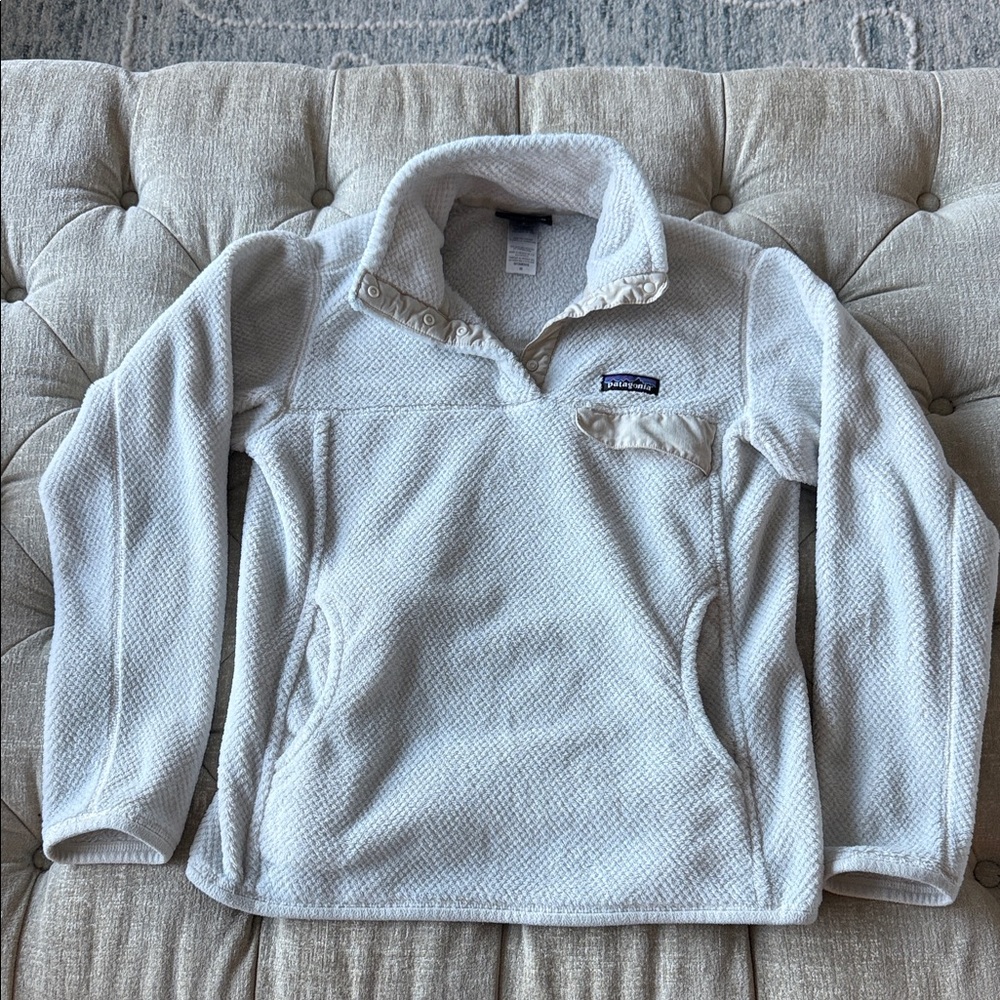 Patagonia Women’s M Off-White‎ Textured Fleece Pullover